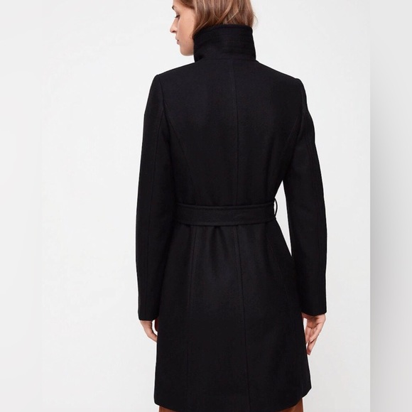 Aritzia Babaton Christobal wool blend coat in black size M - Picture 3 of 6